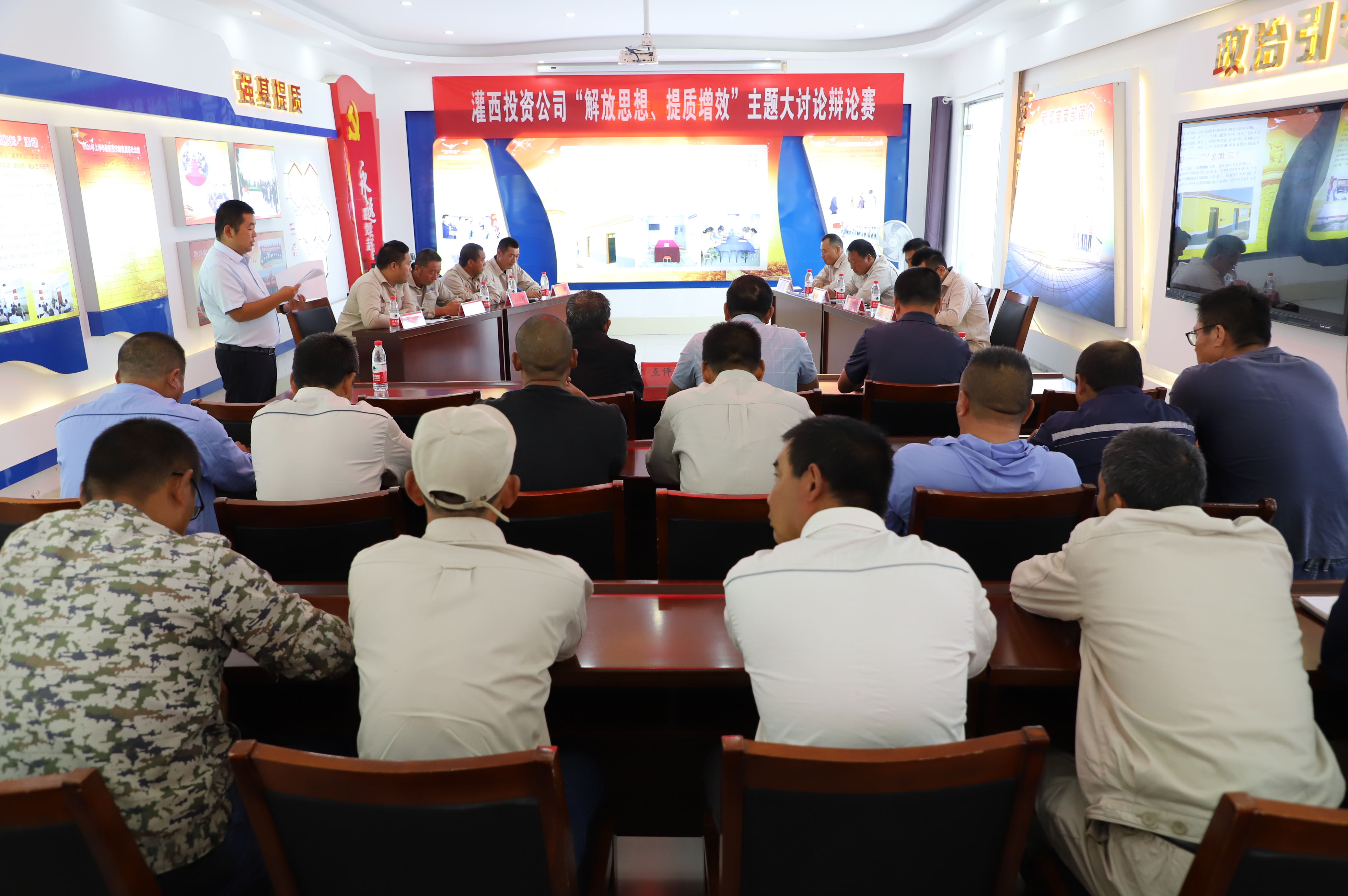 IMG_2300.JPG IMG_2300.JPG